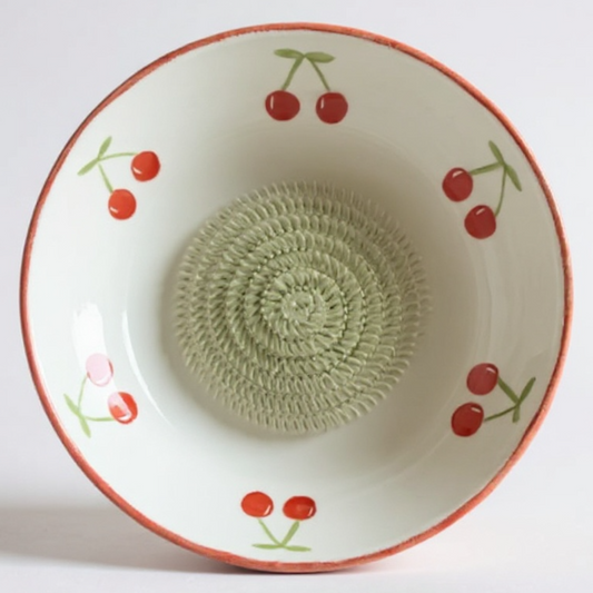 Plato rallador de cerámica pintado a mano – Cerezas pequeñas 🍒